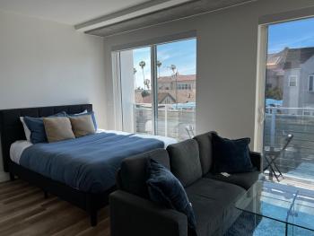 Modern Hollywood Walk of Fame Apts- Free Parking, 360 Rooftop, Pool, Gym- Centrally located, Los Angeles (Foto 4)