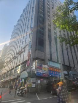 B House, Seoul (photo 3)