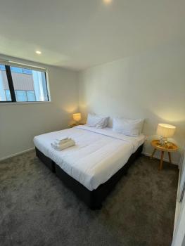 Beautiful Auckland 1 Bed 1 Bath, Auckland (photo 2)