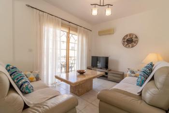 Villa Coralia - Coastal Comfort near Beach & Restaurants, Peyia (Foto 5)