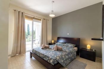 Villa Matheos - Elegant 3-BR Retreat near Coralia Beach, Pegeia (fotografie 2)