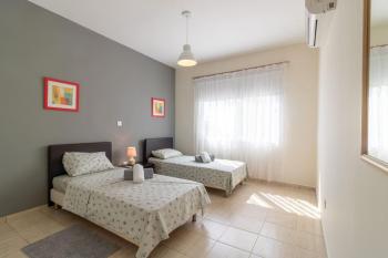 Villa Matheos - Elegant 3-BR Retreat near Coralia Beach, Pegeia (fotografie 4)
