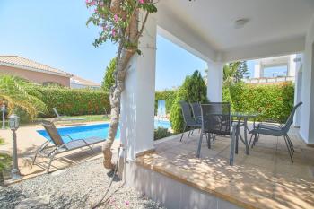 Villa Tatiana - 3BR Coastal Serenity with Private Pool, Peyia (Foto 3)