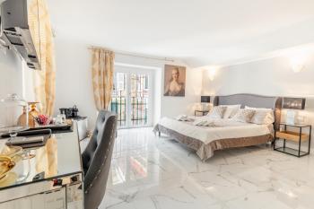 Luxury&Charme historical center, Janov (fotografie 3)