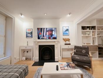 Luxury 3BRs Home, Spacious and Cozy in Victoria, Londyn (zdjęcie 4)