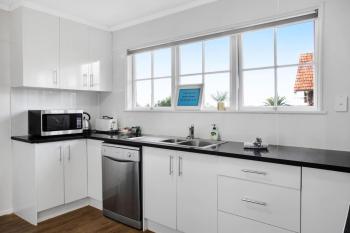 Sunlit Glow Spacious 5BR Home on Ladies Mile, Auckland (fotografie 2)