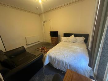 Smethwick Birmingham Cosy Spacious Bedroom - Free WiFi & Parking, Birmingham (fotografie 4)