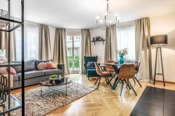 Downtown AC Private Balcony, Zurich (photo 3)