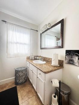 Charming 3BR House - Hal-UC, Los Angeles (fotografie 5)