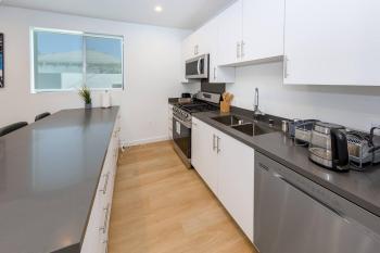 Modern 2BR Back House w/ TVs & Full Kitchen, Los Angeles (fotografie 4)