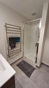 Cosy & modern - 1 bed apartment in central Frankton, Queenstown (fotografie 2)