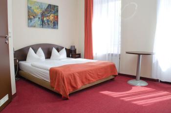 Hotel Polo am ZOB, Hamburg (Foto 4)