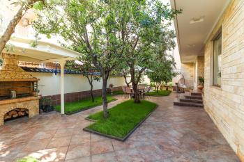 Private Villa With Garden And Comfort - Close To City Center, Tirana (Foto 3)