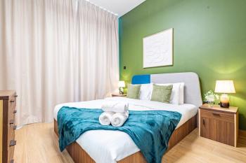 Chic 1BR - Big Balcony - Near ADGM - Cleveland - Galleria, Abu Dhabi (foto 3)