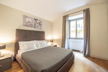 Piazza Castello 200 sqm - Terrace - Jacuzzi, Turin (Foto 4)