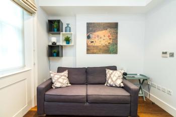A Stunning Three Bedroom Home in Mayfair, Londýn (fotografie 4)