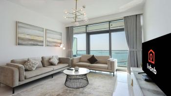 Luxury 2BR, Panoramic Sea Views and Beach Access, Dubai (Foto 2)