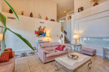 home suite in perfect location, Las Vegas (photo 3)
