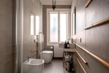 Stylish 1BR in Bragora Self-contained Walk to San Marco & Biennale, Benátky (fotografie 4)
