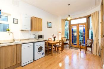 NEW Stylish 1 Bedroom Flat with Garden | London, Londýn (fotografie 3)