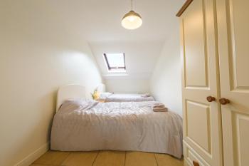 33B Steepleview, Trim (Foto 2)