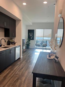 The sunset loft apartment FREE parking, Los Angeles (foto 2)