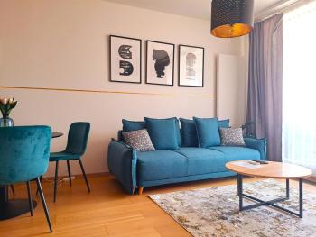 FREE Garage Parking!!! Stylish Getaway in Prime Bratislava Location - By the Danube and Old Town, Bratislava (Foto 4)