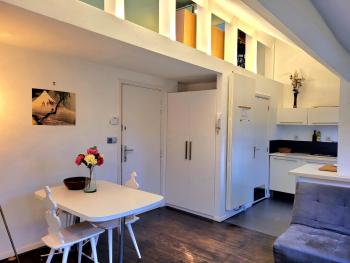 Cosy flat, central location, Брюссель (фото 2)