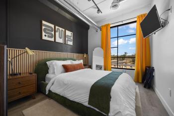 Eclectic Condo with Hot Tubs and E-Bikes, Traverse City (foto 3)