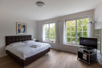 Charming Studio in the historical town - UZ 14, Curych (fotografie 5)