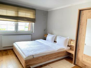 Light & Wood Design - 89 m2 Apartment in Prague, Praha (fotografie 4)