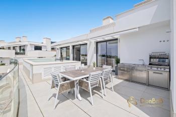 Penthouse with a private pool and sea view in Fuengirola, Fuengirola (fotografie 5)
