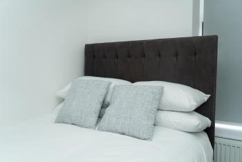 4 Bed Failsworth Home, 3 Bathrooms including Free Parking - Workspaces - Garden - Less than 10 Minute Drive to Etihad Stadium, CoOp Live - Less than 15 Minute Drive to City Centre, Manchester (fotografie 3)