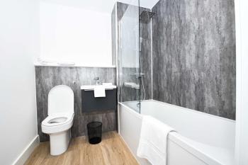 Lovely Spacious 2 Bedroom Apartment in Liverpool, Liverpool (fotografie 5)