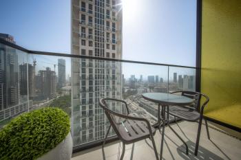 StayShort - Modern 1-Bedroom in JVC Sleeps 4, Dubai (photo 5)
