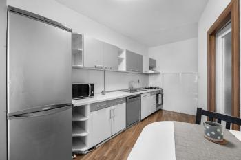 Apartment 10 minutes from city centre with garden, Bratislava (fotografie 5)