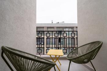 Premium 1BR in Les Princesses - Balcony, Parking, Fiber, Casablanca (foto 3)