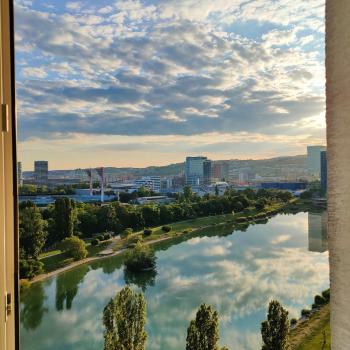 SAG 12th floor Koloseo residence Lake view Free parking, Bratislava (fotografie 2)