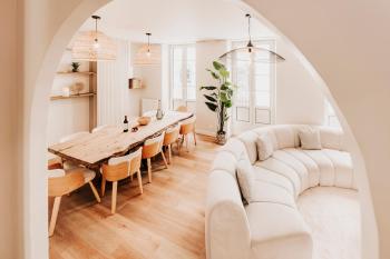 Spacious 5-Bedroom Home with Terrace, Air Conditioning and Parking, Bordeaux (Foto 2)