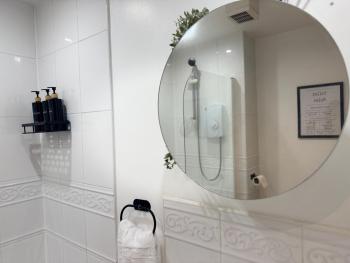 2 bedroom apartment near Etihad stadium, Manchester (fotografie 3)