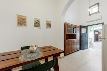 GuestHost - Palazzo Rolli La Stanza della Libreria, Galatone (photo 3)