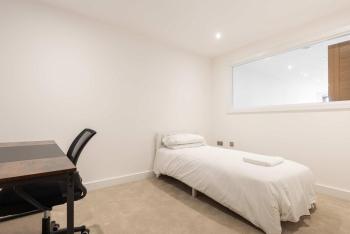 Modern 2 Bedroom Apartment with Balcony in Leeds, Leeds (Foto 5)