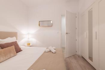 Bright and Refurbished-2BED 1BATH-Ventas, Madryt (zdjęcie 5)