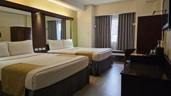 Microtel by Wyndham Acropolis, Manila (foto 4)