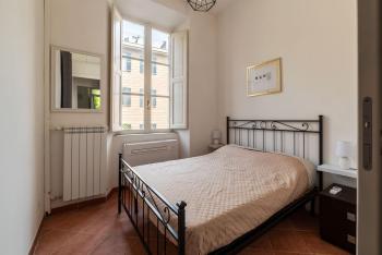 GuestHost - Comfy Apartment near Vatican City!, Roma (foto 4)