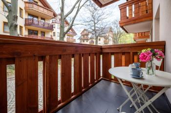 Elegancki Apartament Sun Seasons 24 w Szklarskiej Porębie z Parkingiem by Noclegi Renters, Szklarska Poręba (foto 4)