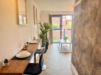 MODERN ONE BEDROOM APARTMENT - BIRMINGHAM CITY CENTRE - SLEEPS 3 GUESTS - THE MAILBOX AND CUBE AREa, Birmingham (fotografie 5)