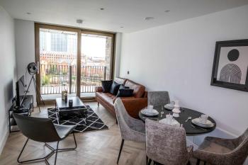 Stunning 2 Bedroom Apartment in Central Manchester, Manchester (foto 2)