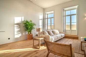 EDiTiON 147 - Luxury Seafront Apartments, Porto (photo 3)