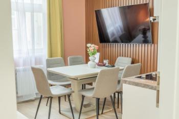 2BR Apartment - Prague 1 - Elevator - Self Check-in, Prag (Foto 2)